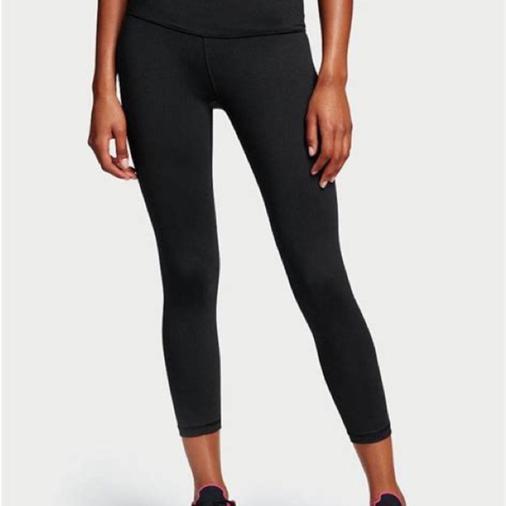 Victoria Secret Knockout Leggings